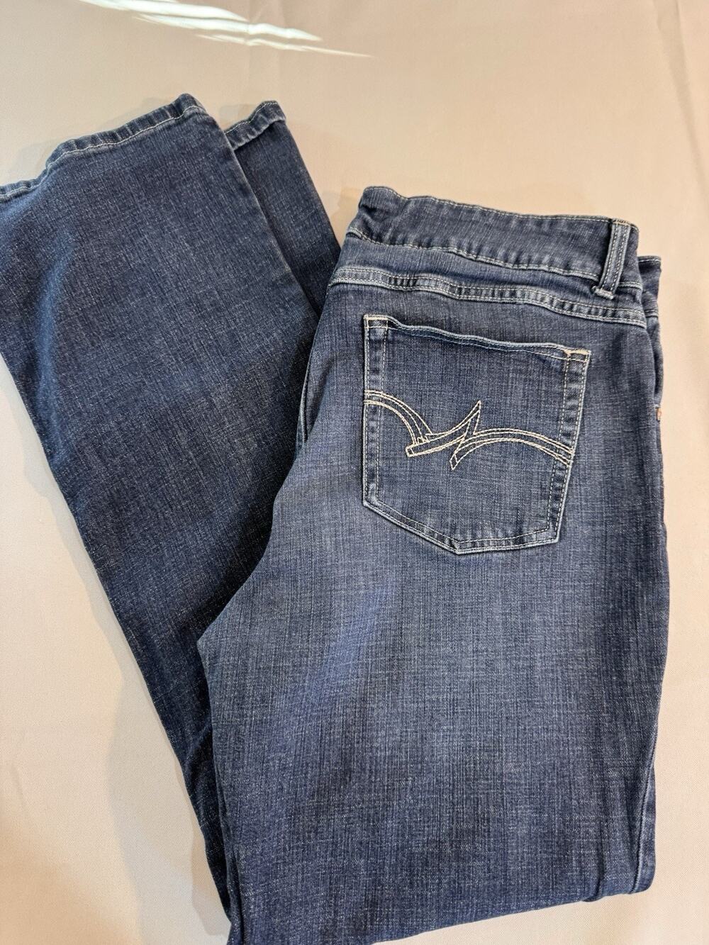 Wrangler Bootcut Jeans Dark Wash Denim Womens 15x32 Mid Rise LY26